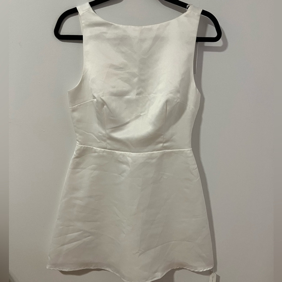 NWT Reformation Zenni Satin Dress Ivory - Picture 5 of 11